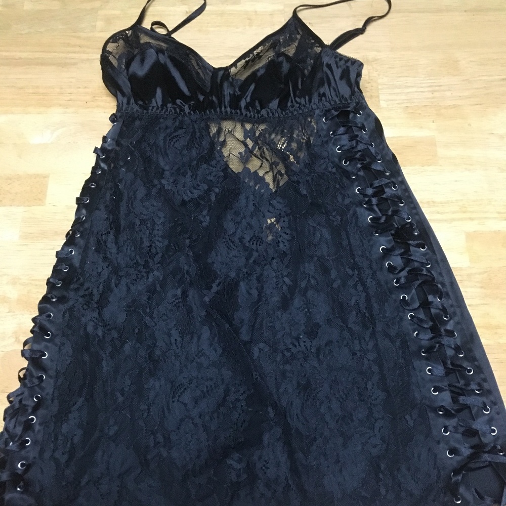 2 pieces: new Vintage Victoria's Secret lingerie slip with thong Y2K mall goth